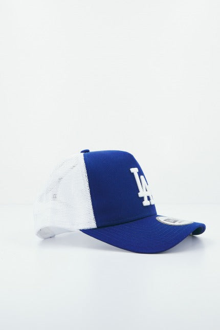 NEW ERA CLEAN TRUCKER LOSDOD en color AZUL (2)