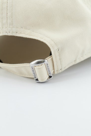 NEW ERA MINI LOGO TWENTY NEYYAN en color BLANCO (4)