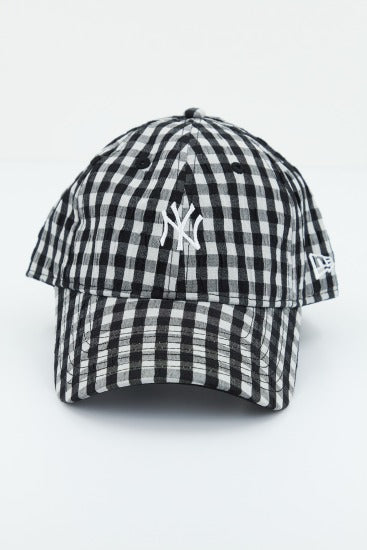 NEW ERA WMNS GINGHAM TWENTY NEYYA en color NEGRO (1)
