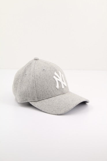 NEW ERA WMNS WOOL FORTY NEYYAN en color GRIS (2)