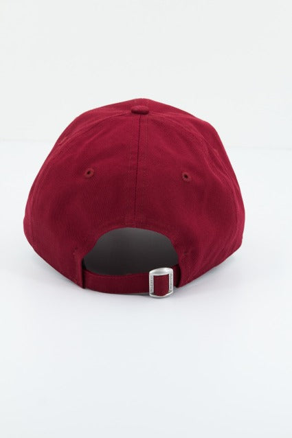 NEW ERA LEAGUE ESS TWENTY NEYYA en color BURDEOS (3)