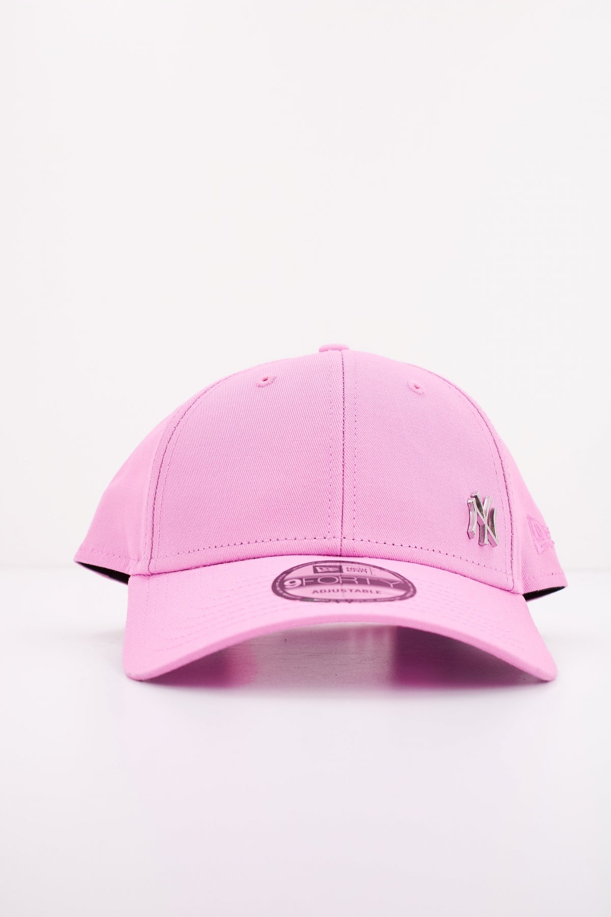 NEW ERA FLAWLESS FORTY en color ROSA (1)