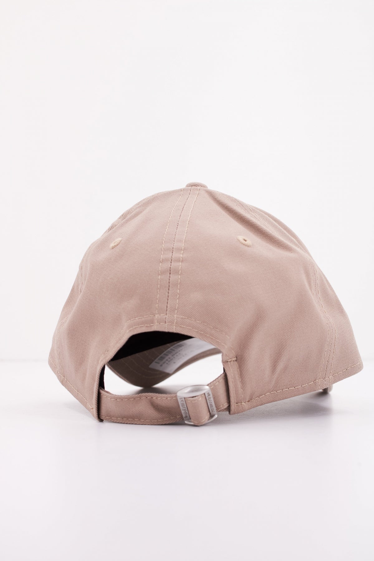 NEW ERA LEAGUE ESSENTIAL FORTY en color MARRON (3)