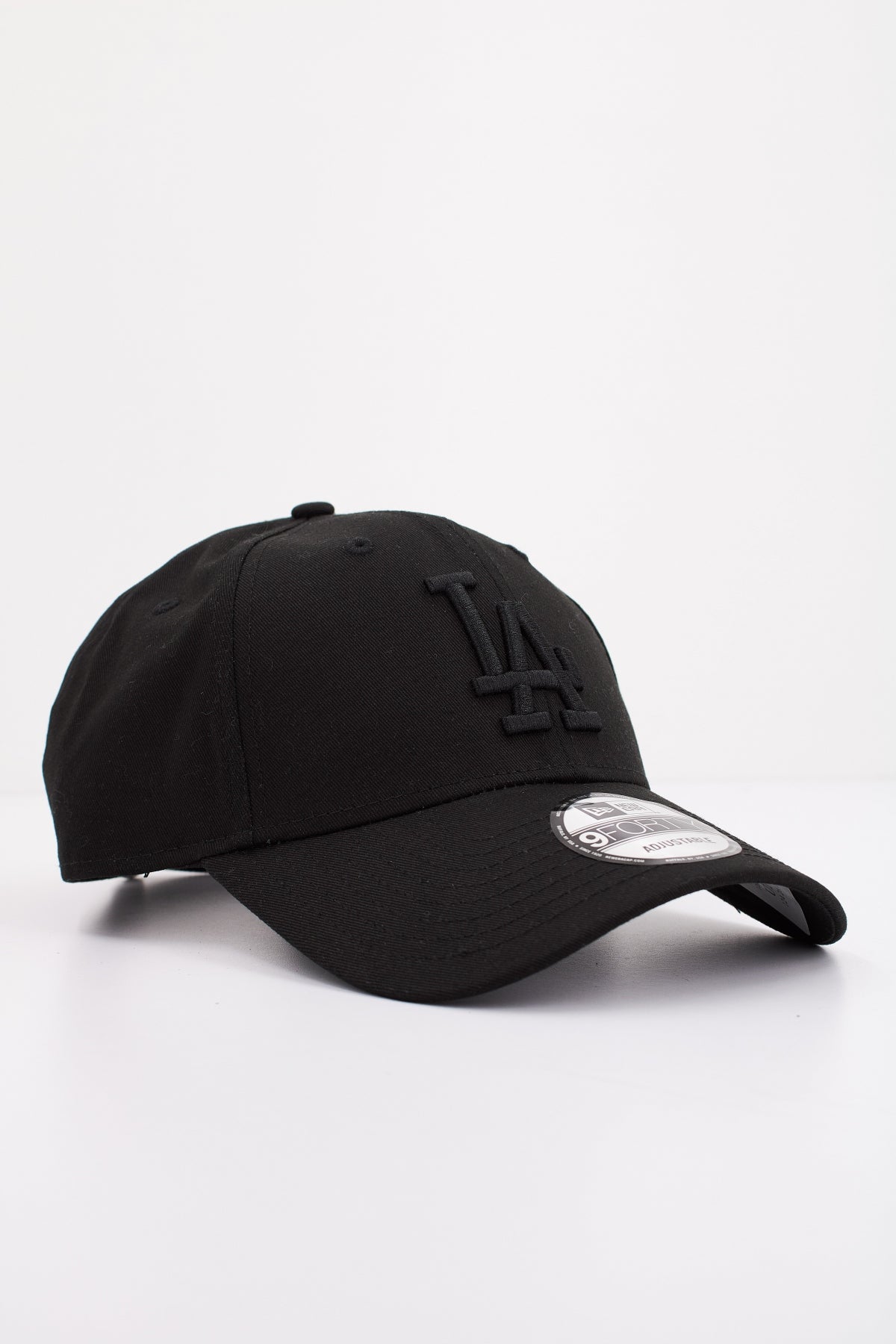 NEW ERA LEAGUE ESSENTIAL LOS en color NEGRO (2)