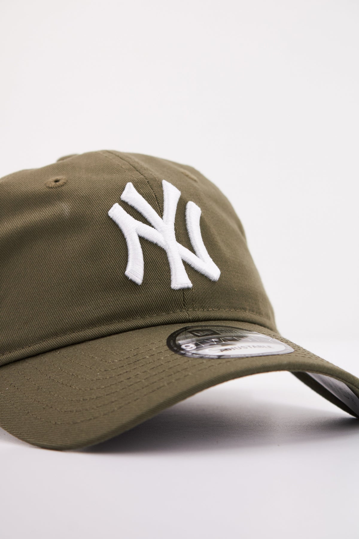 NEW ERA LEAGUE ESS TWENTY en color VERDE (4)