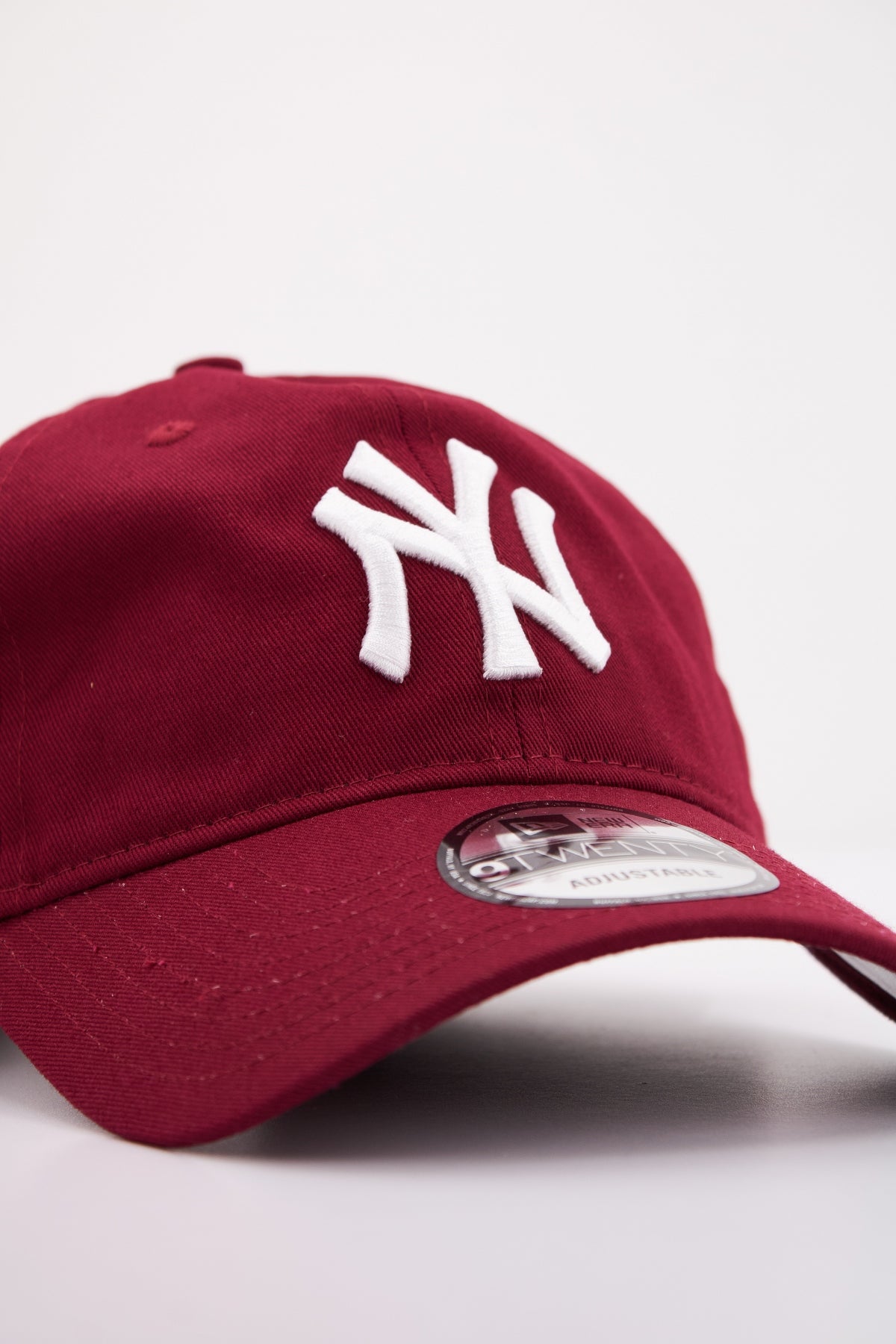 NEW ERA NOS LEAGUE ESS en color ROJO (4)