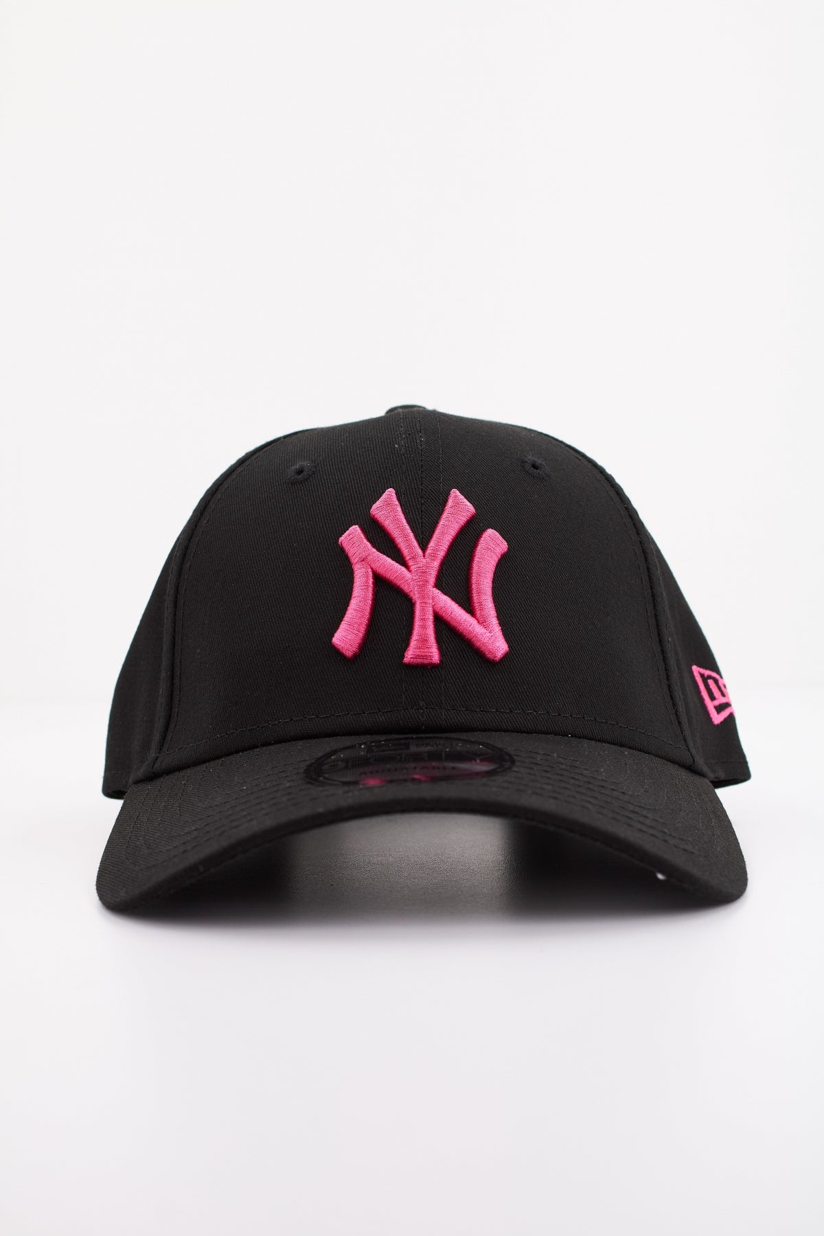 NEW ERA NEW YORK YANKEES en color NEGRO (1)