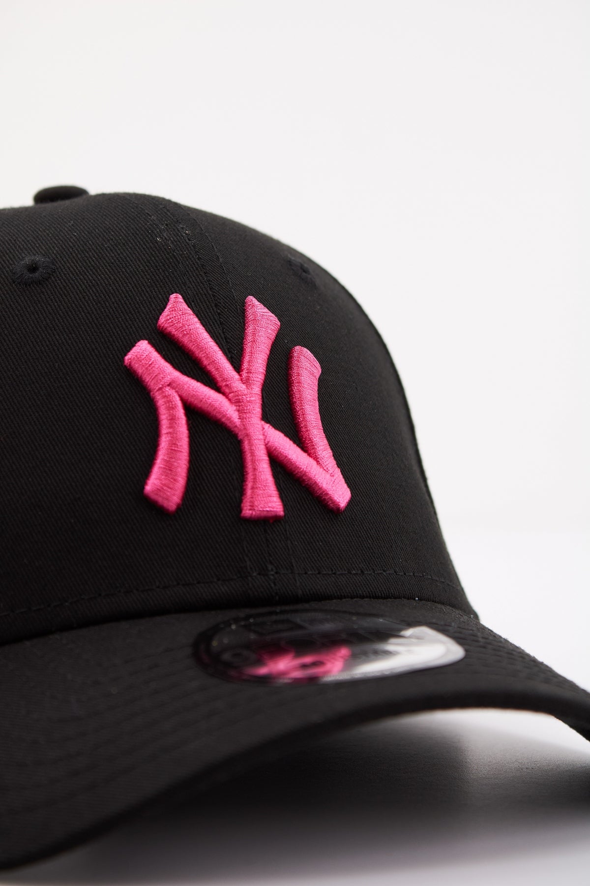 NEW ERA NEW YORK YANKEES en color NEGRO (4)