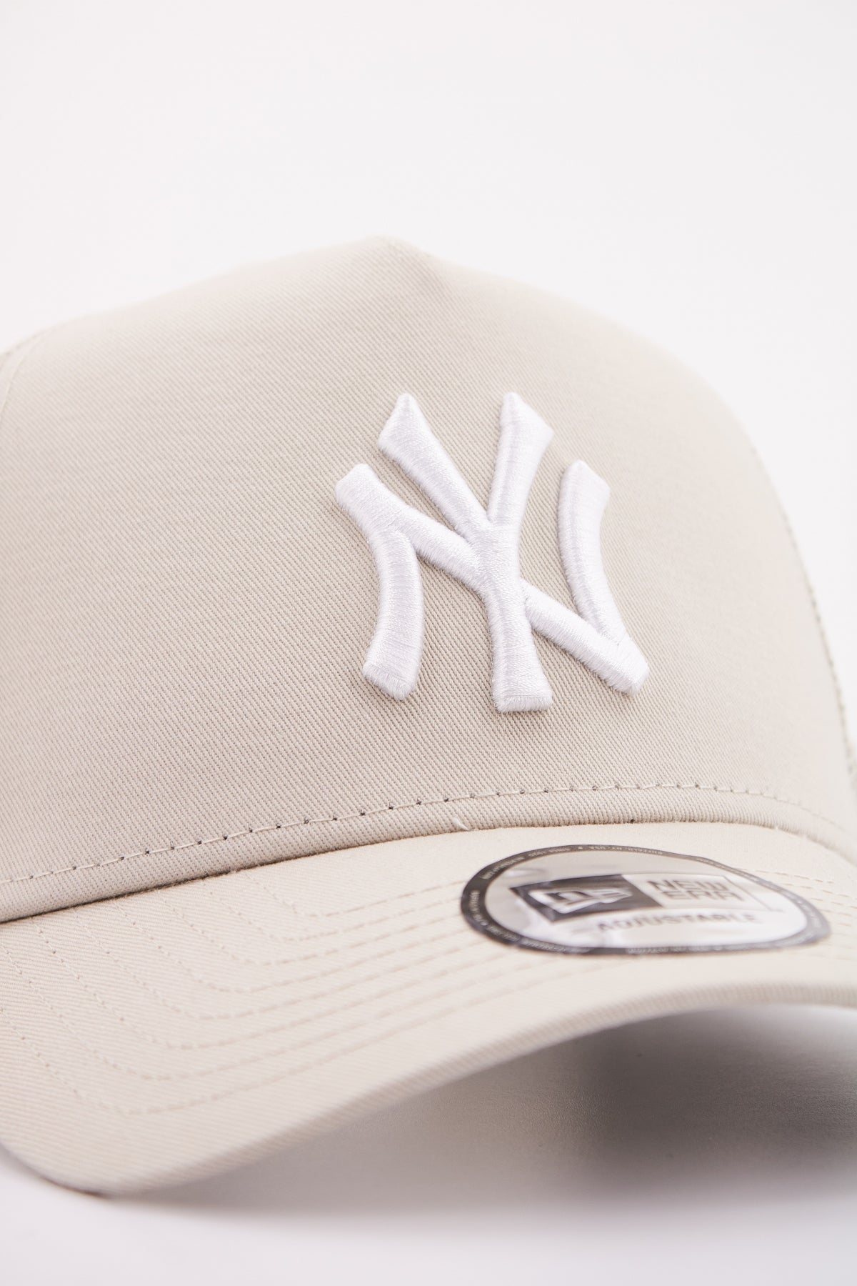 NEW ERA NEW YORK YANKEES en color BEIS (4)