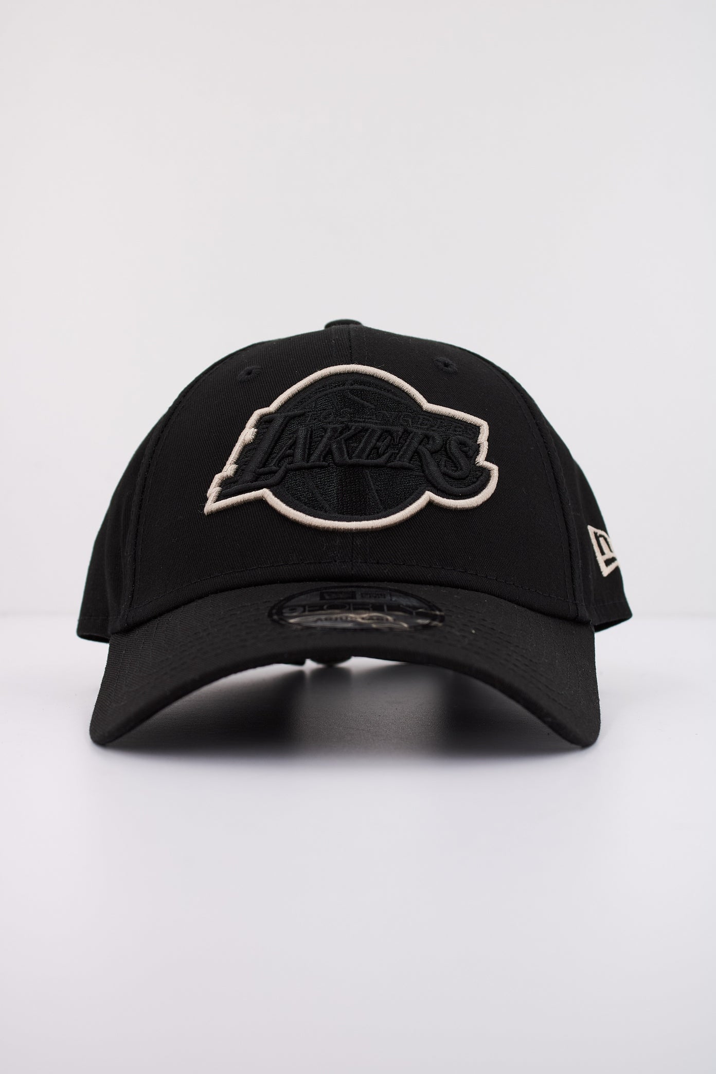 NEW ERA TEAM OUTLINE FORTY OSFM en color NEGRO (1)