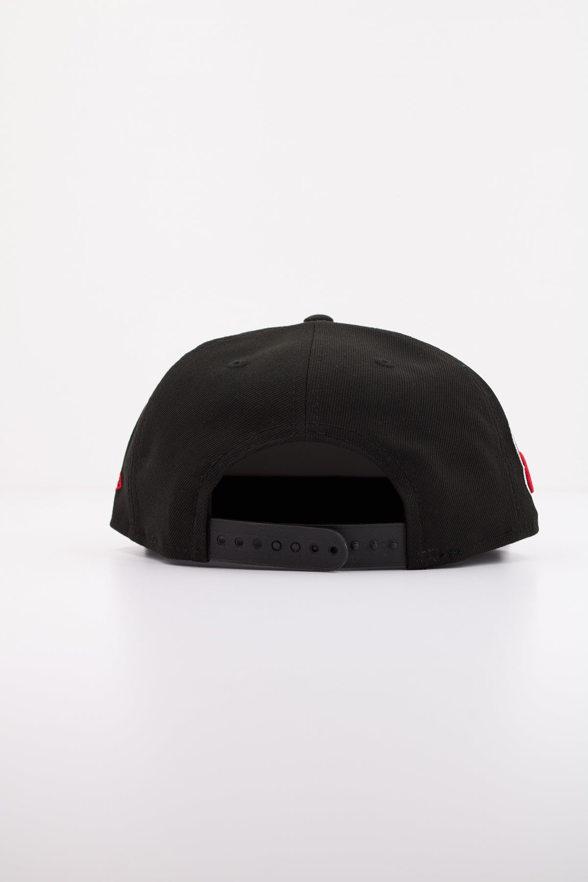NEW ERA NBA FLORAL FIFTY CHIBUL en color NEGRO (3)