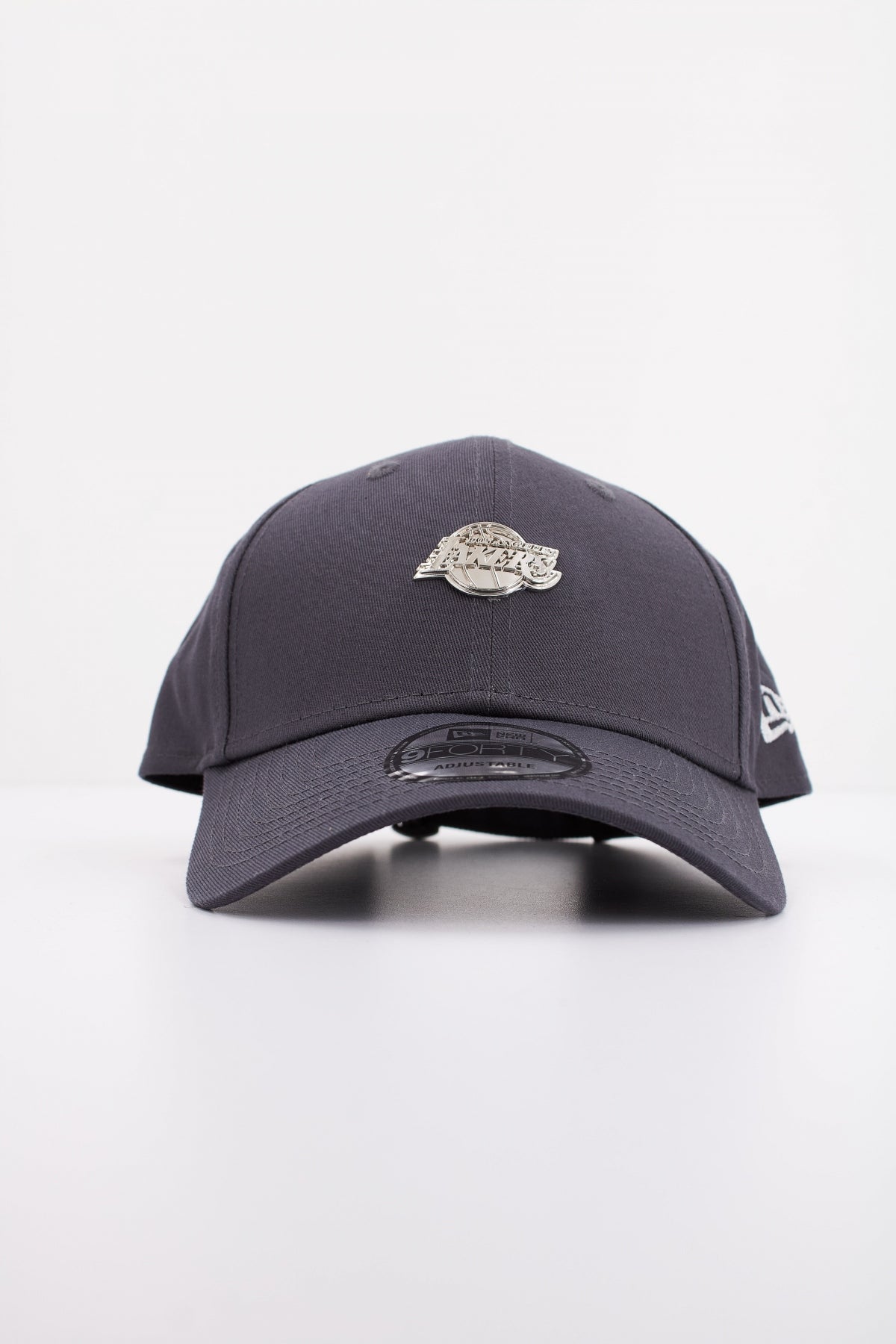 NEW ERA LOS ANGELES LAKERS GRH en color GRIS (1)