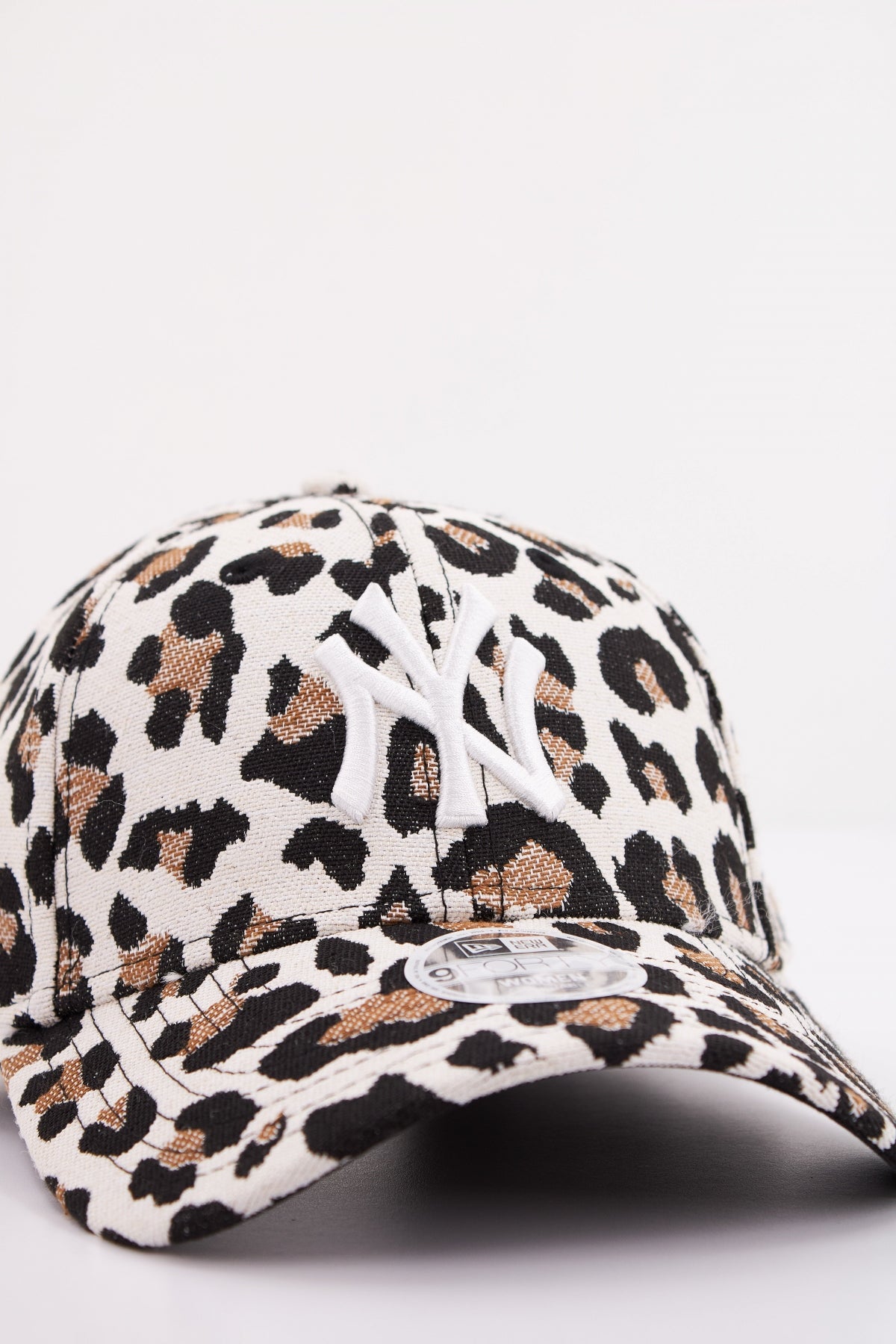 NEW ERA NEW YORK YANKEES BLKBLK en color ANIMAL PRINT  (4)