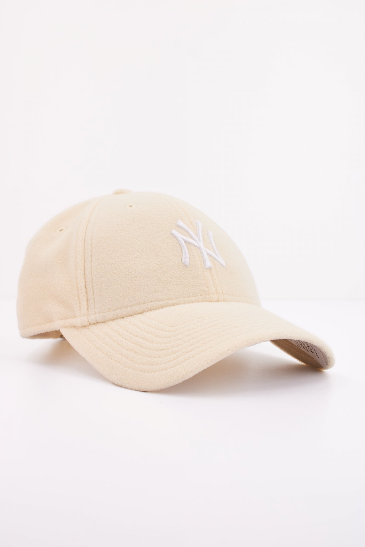 NEW ERA NEW YORK YANKEES en color BEIS (2)