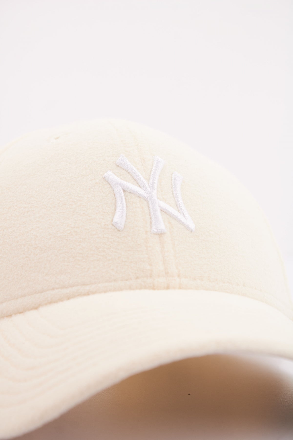 NEW ERA NEW YORK YANKEES en color BEIS (4)