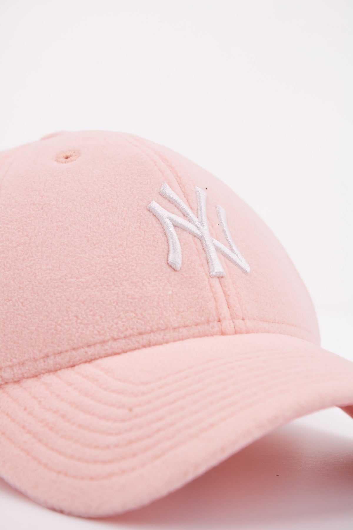 NEW ERA NEW YORK YANKEES en color ROSA (4)