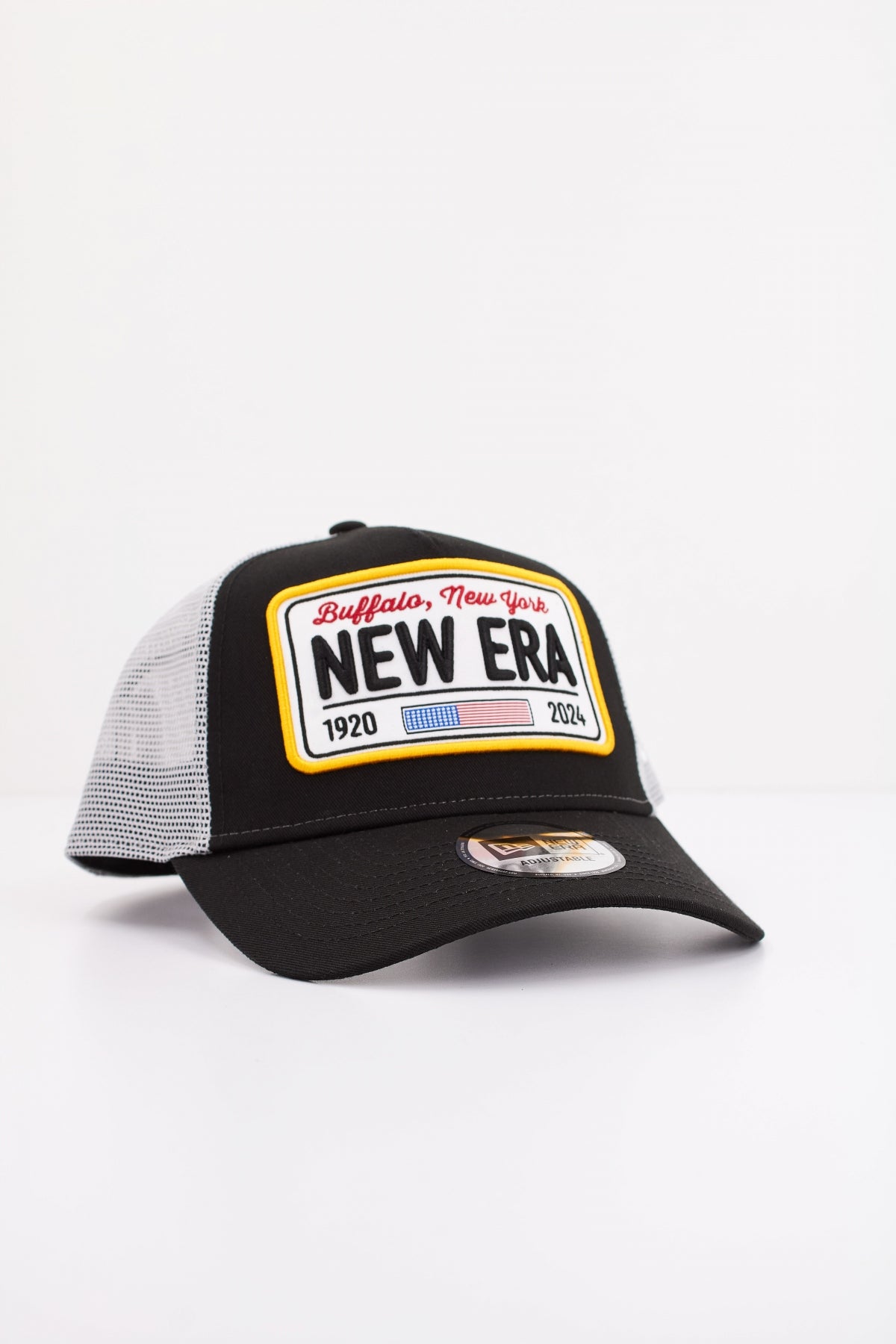 NEW ERA TRUCKER NEW OSFM en color NEGRO (2)