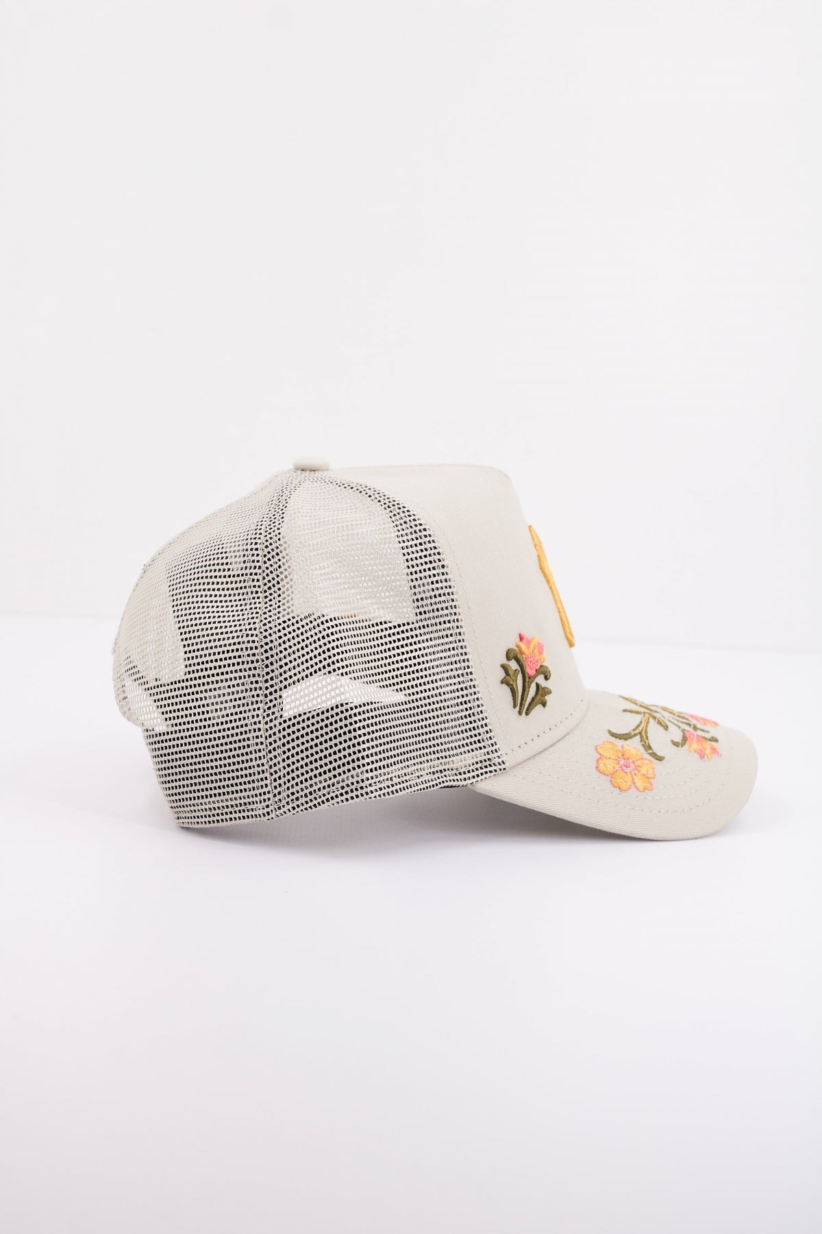 NEW ERA en color BEIS (3)