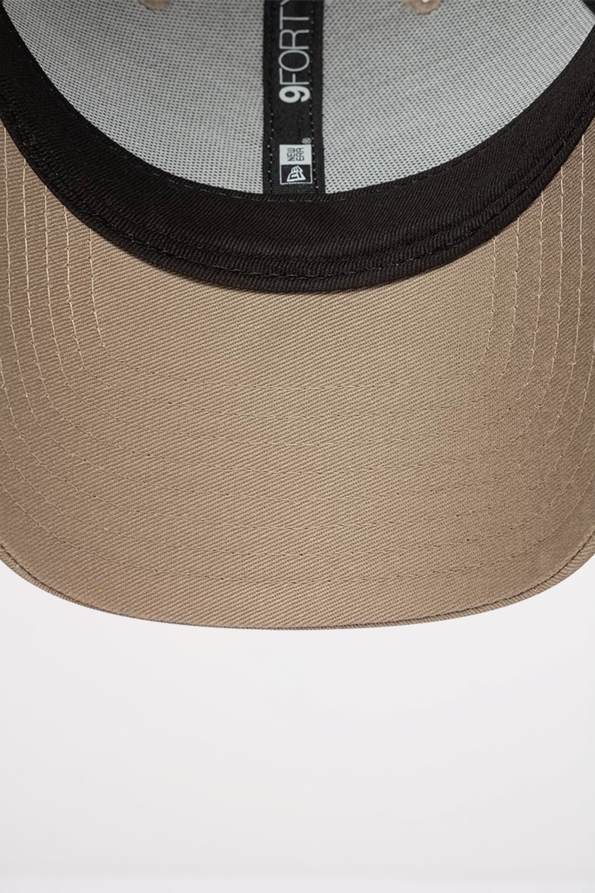 NEW ERA NEW YORK YANKEES MLB LEAGUE ESSENTIAL FORTY en color MARRON (5)