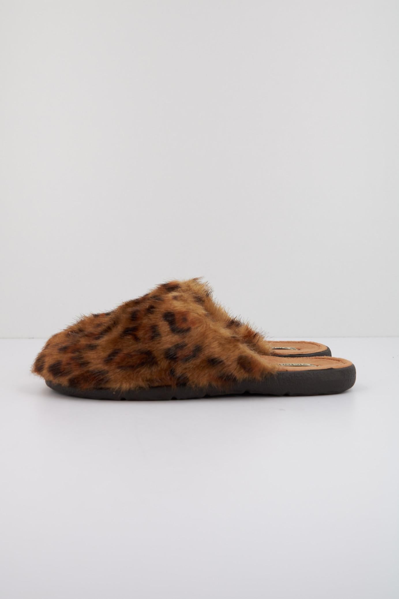 VICTORIA V en color ANIMAL PRINT (1)