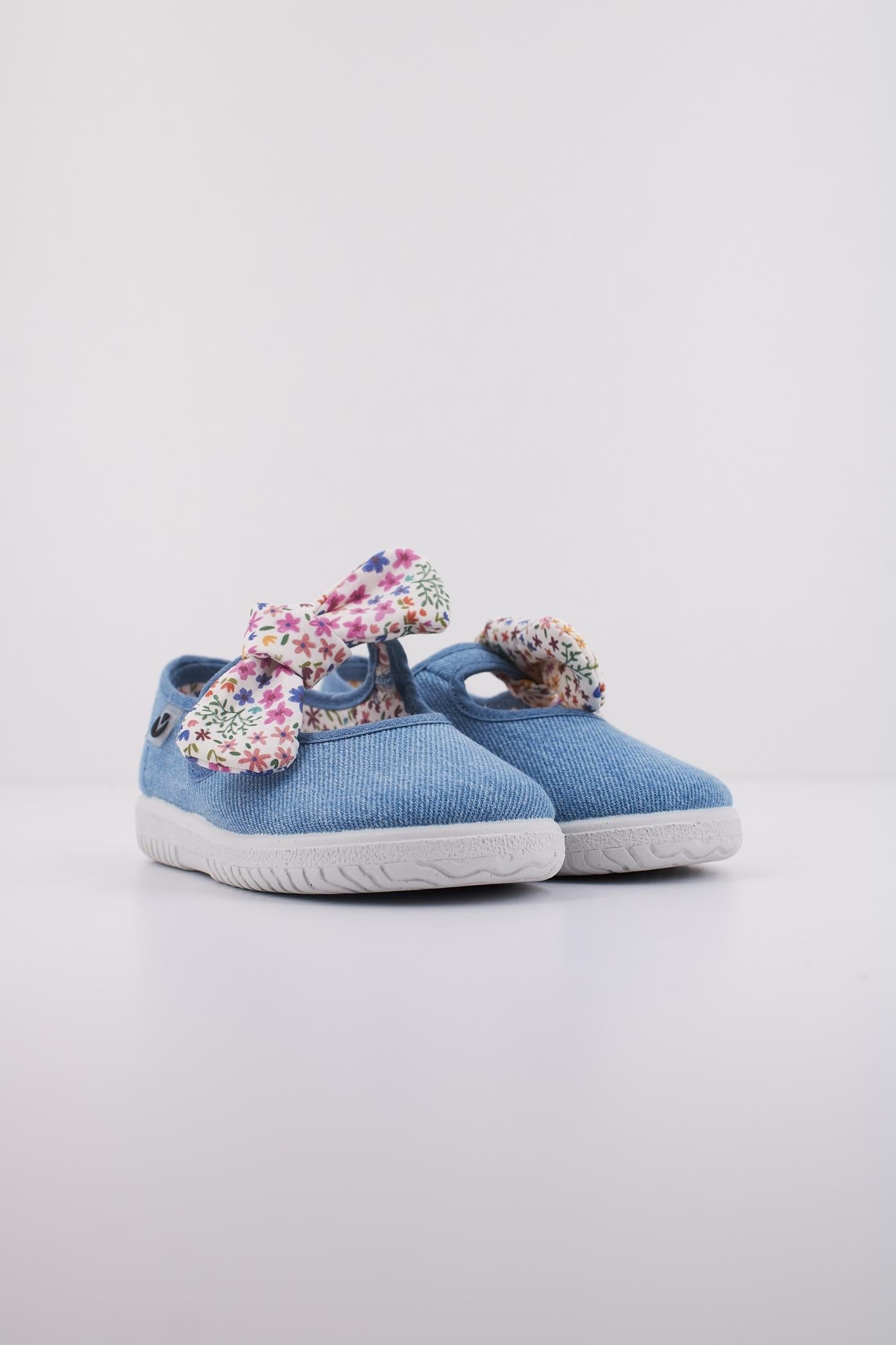 VICTORIA N en color AZUL (2)