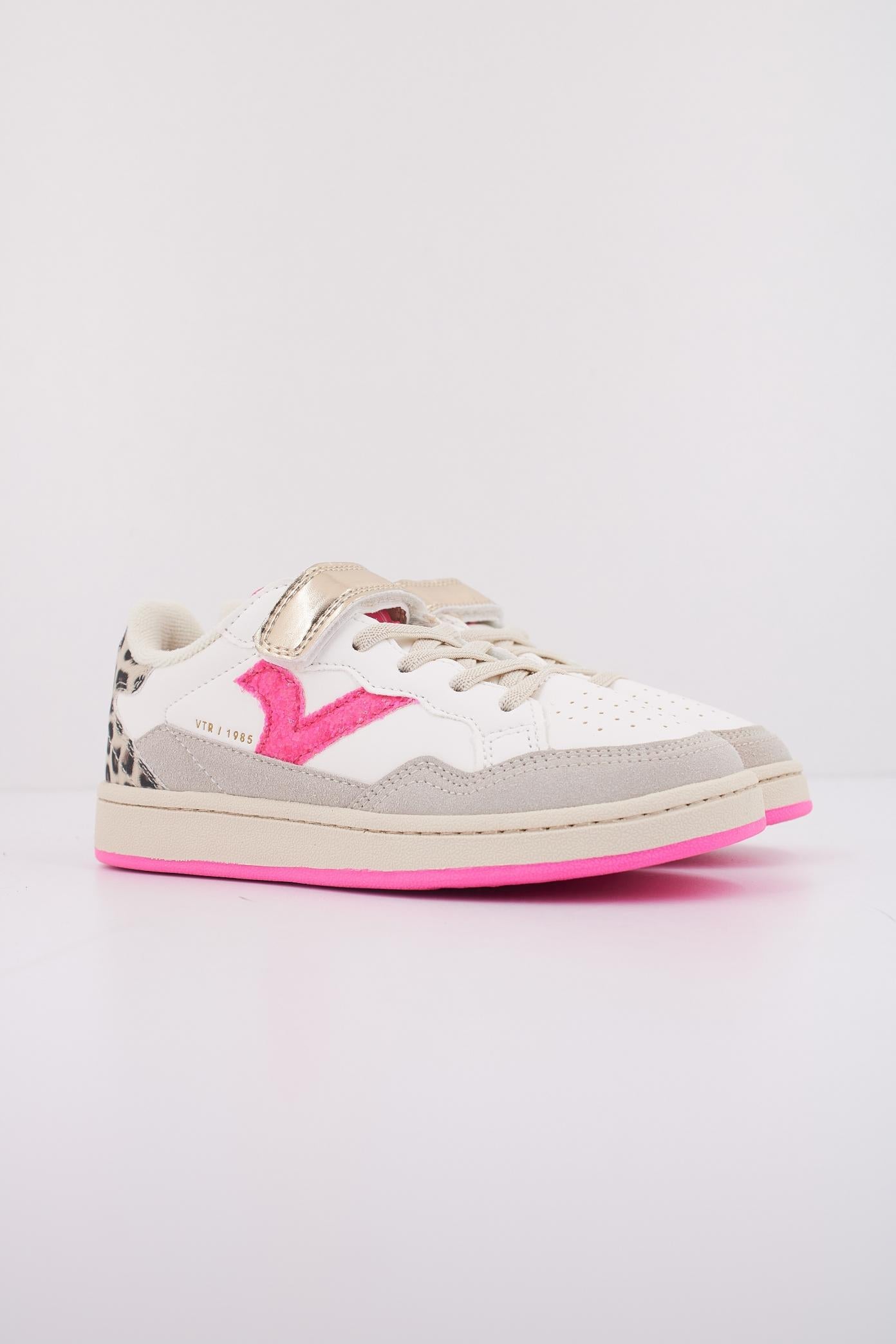 VICTORIA SMASH KID FUNN en color ROSA (2)
