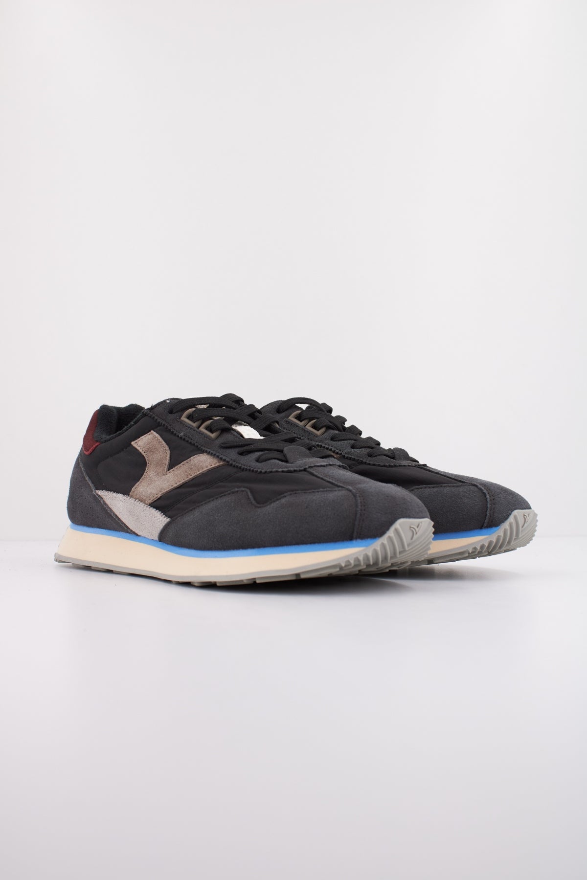 VICTORIA ROOT WASHED en color NEGRO (2)