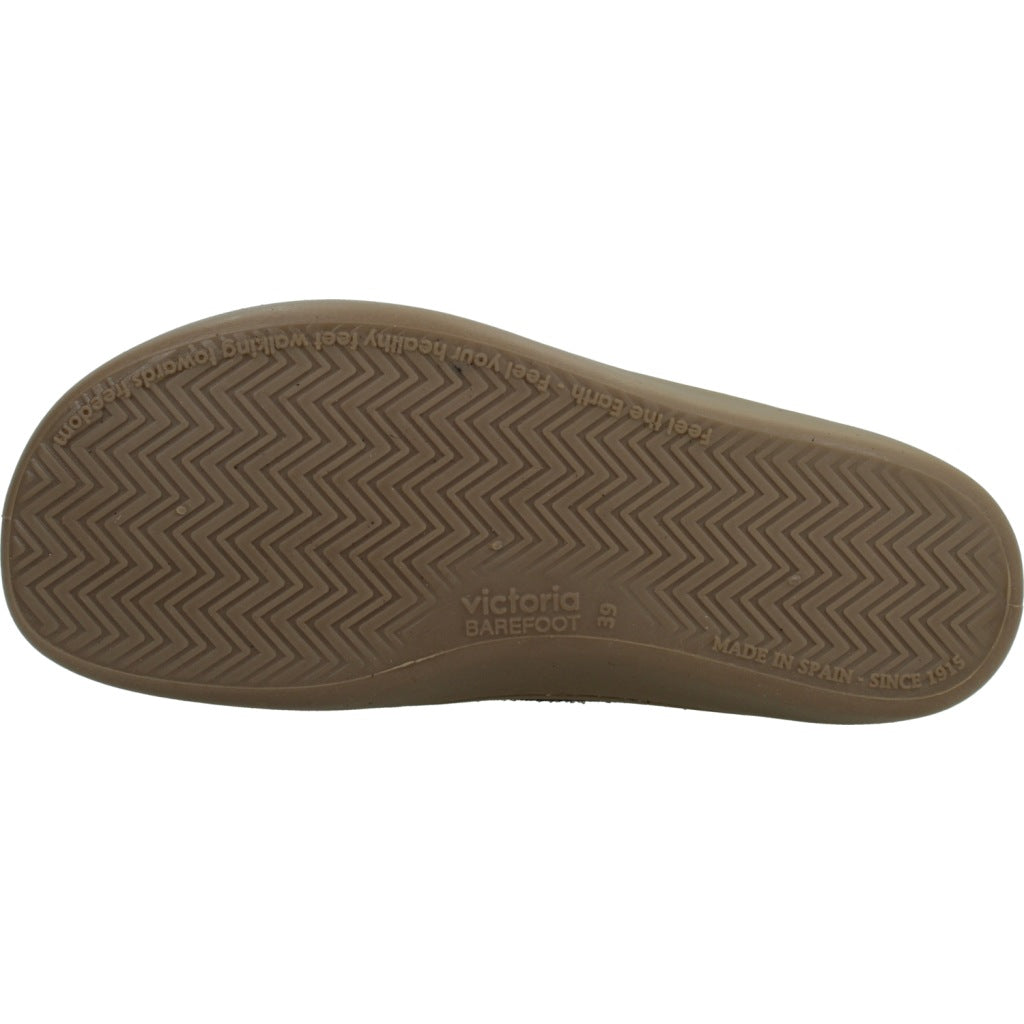 VICTORIA V OLMO BAREFOOT SERRAJE en color MARRON (6)