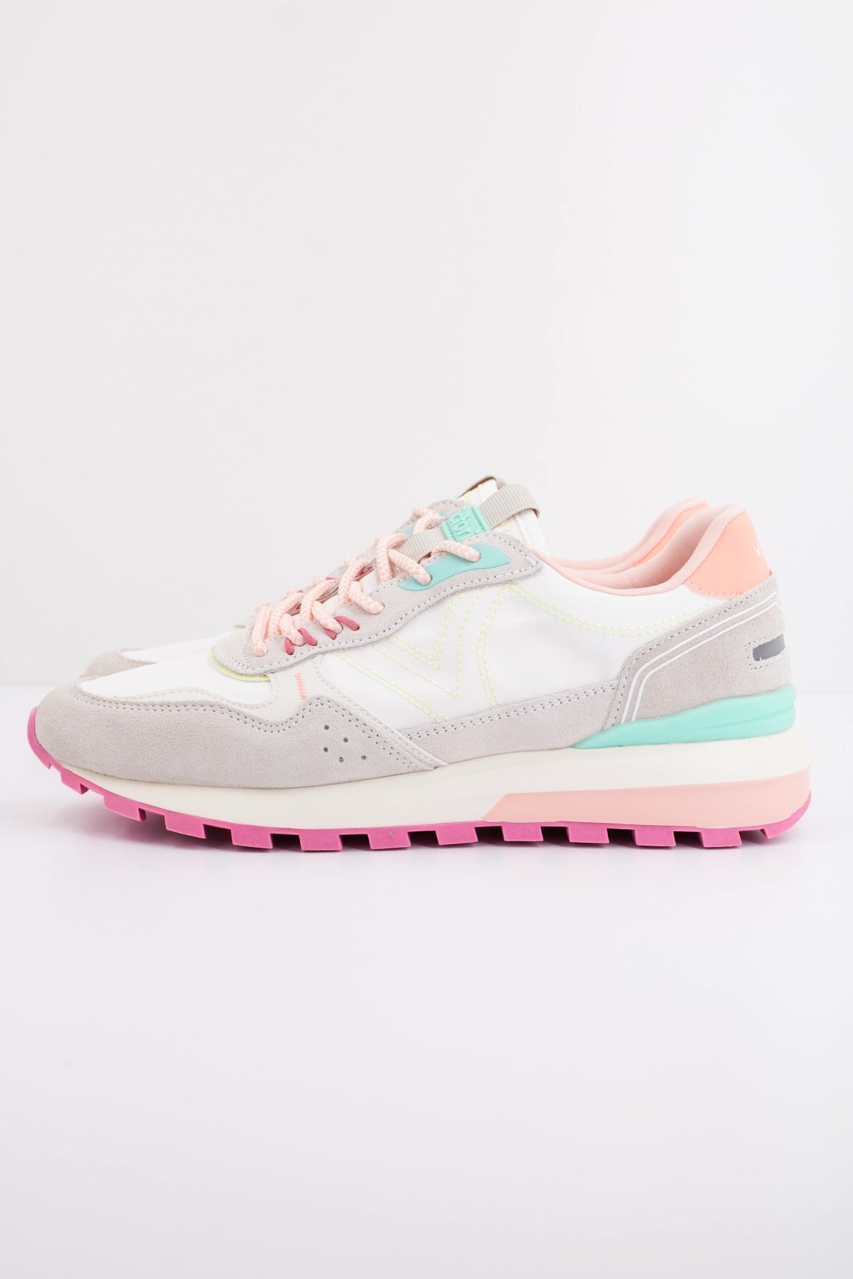 VICTORIA LUNA NYLON SERRAJE MULT en color BLANCO (1)