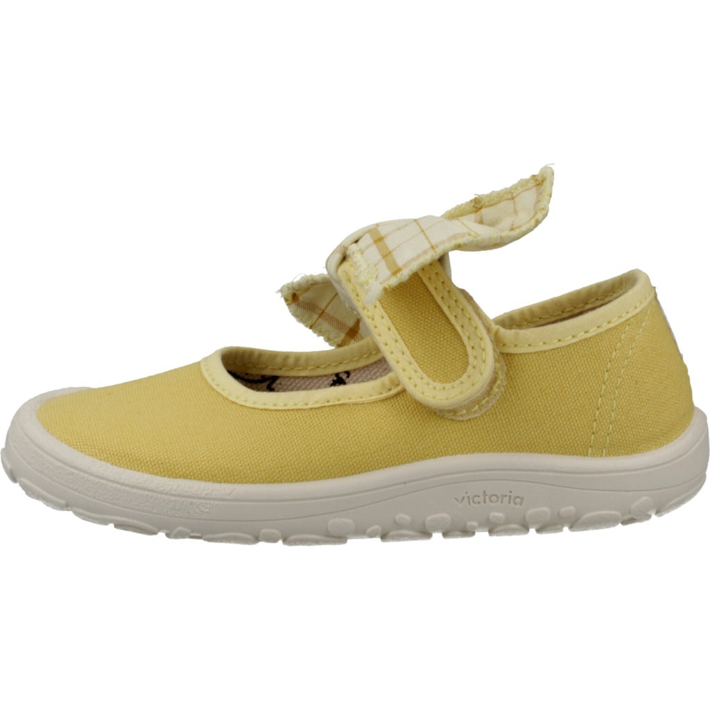 VICTORIA V en color AMARILLO (2)
