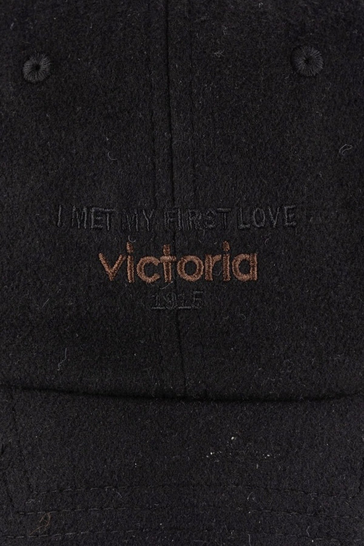 VICTORIA en color NEGRO (5)