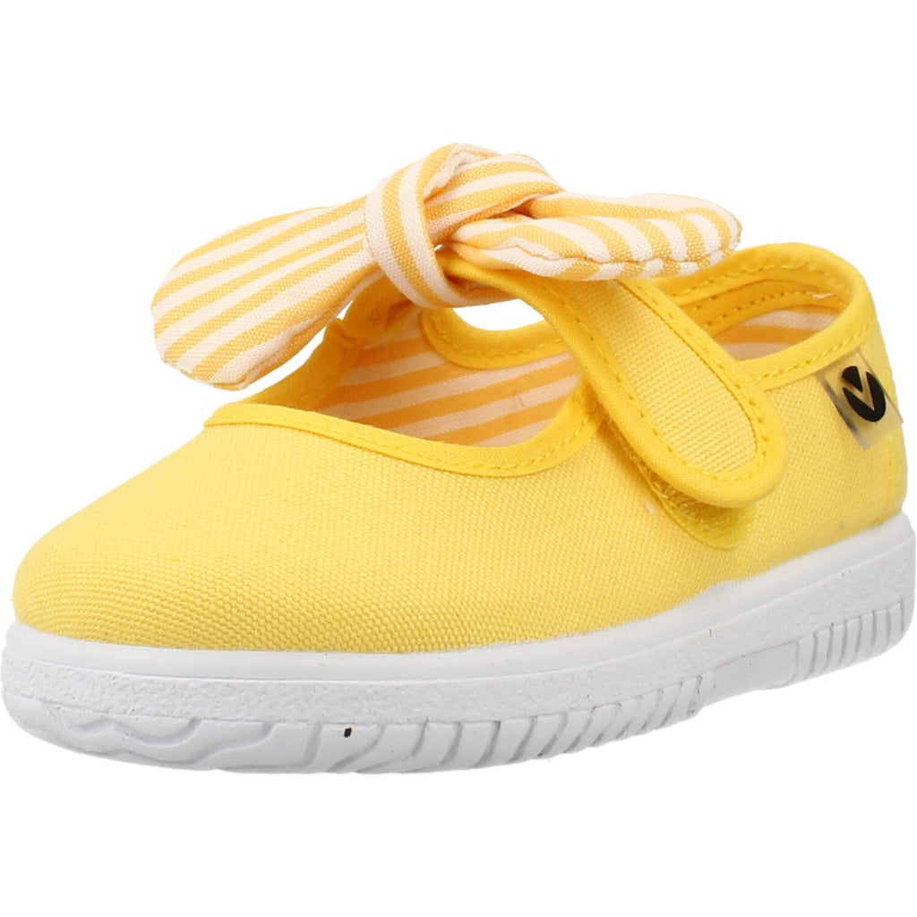 VICTORIA N en color AMARILLO (3)