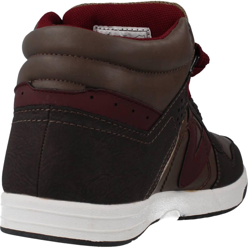 VICTORIA V en color MARRON (3)
