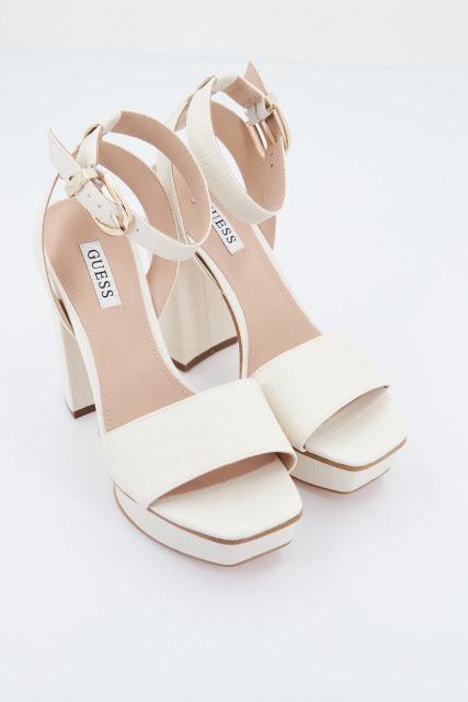 GUESS PEL RIPPA en color BEIS (1)