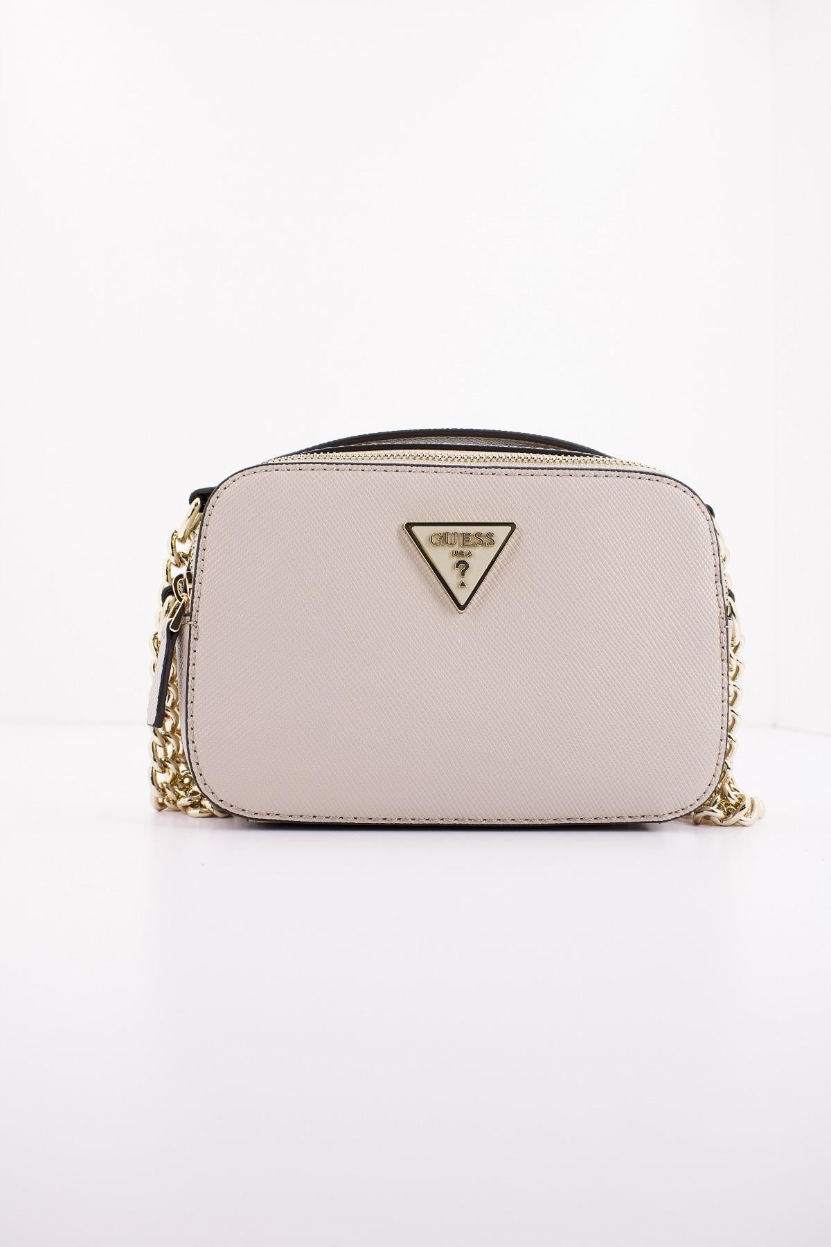 GUESS NOELLE CROSSBODY CAMER en color BEIS (1)