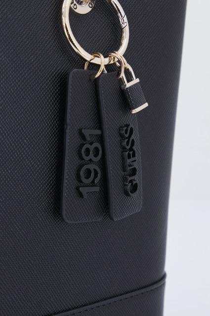GUESS HWZG en color NEGRO (4)