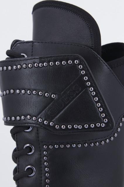 GUESS NANCIA en color NEGRO (4)