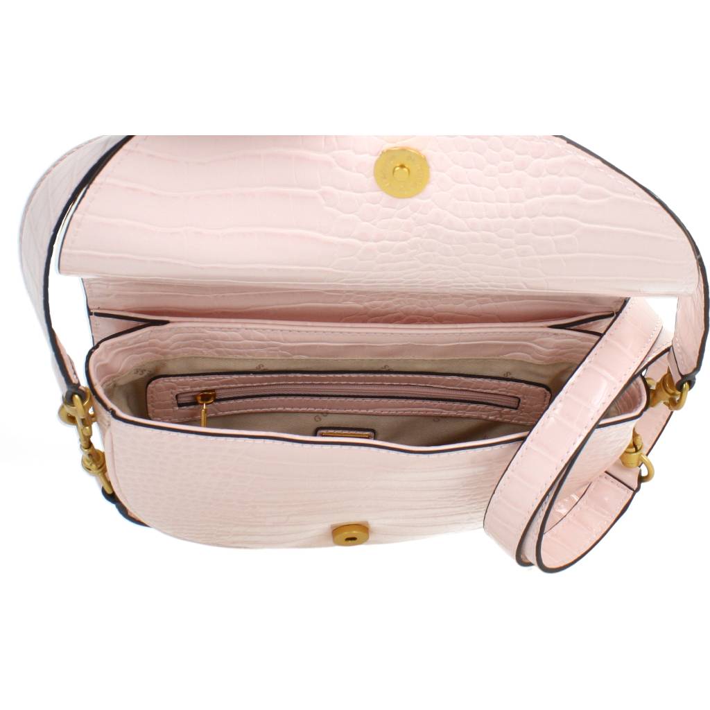 GUESS DANNA SADDLE BAG en color ROSA (5)