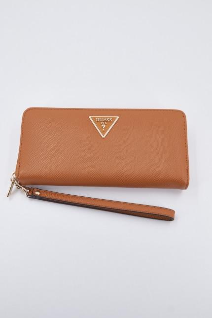 GUESS SWZG LAUREL SLG LARGE ZIP A en color MARRON (1)