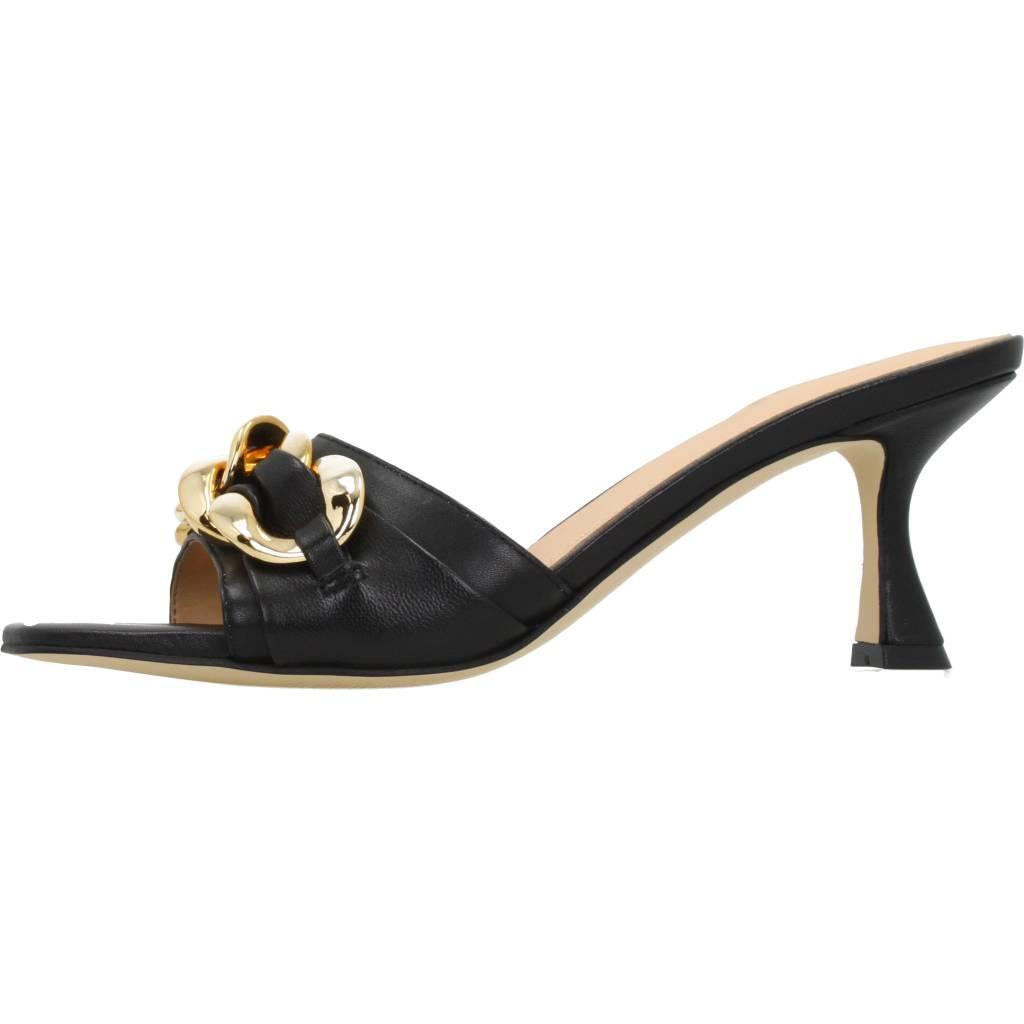 GUESS DILLIE en color NEGRO (2)