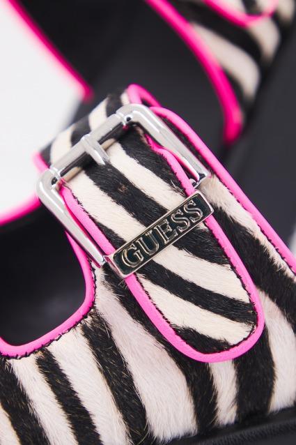 GUESS FLRMO FUR en color ANIMAL PRINT (4)