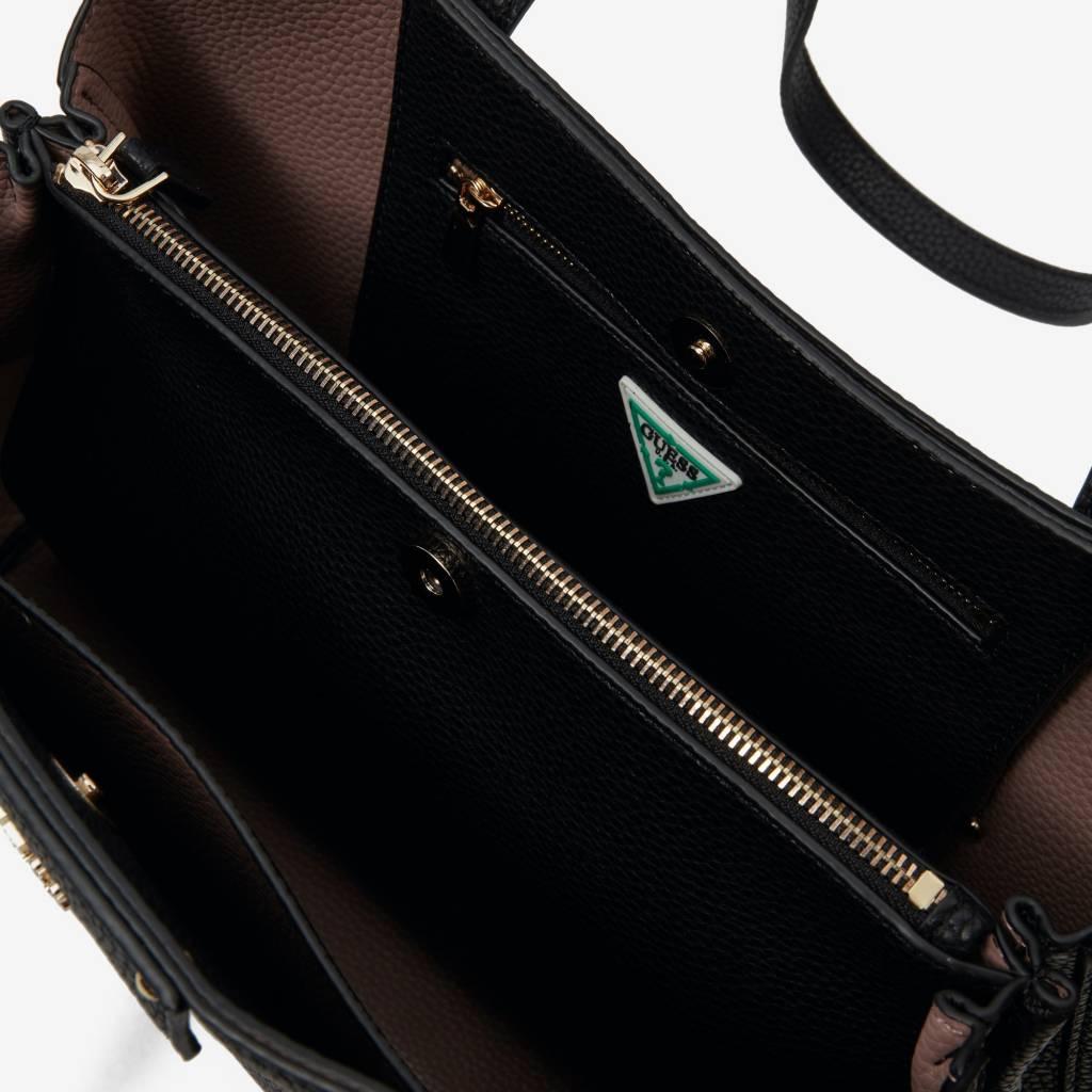 GUESS ECO BRENTON GIRLFRIEND en color NEGRO (4)
