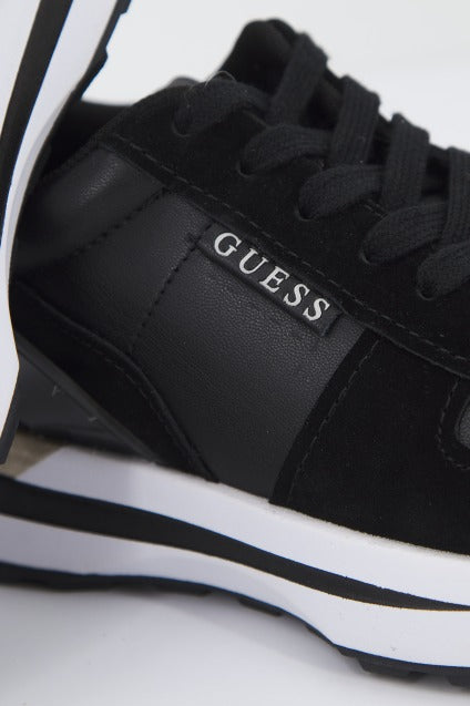 GUESS FLJZT en color NEGRO (4)