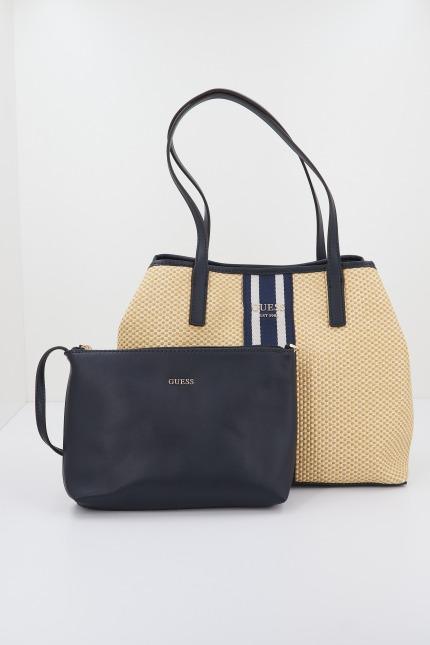 GUESS VIKKY TOTE en color BEIS (1)