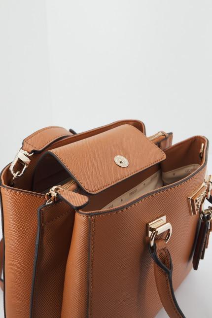 GUESS NOELLE GIRLFRIEND SATC en color MARRON (4)