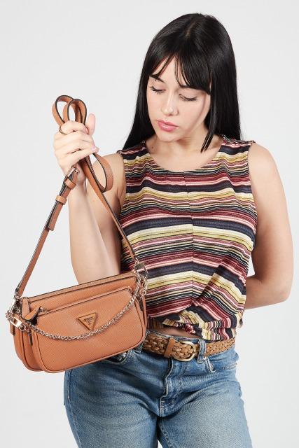GUESS HWZG NOELLE DBL POUCH en color MARRON (5)