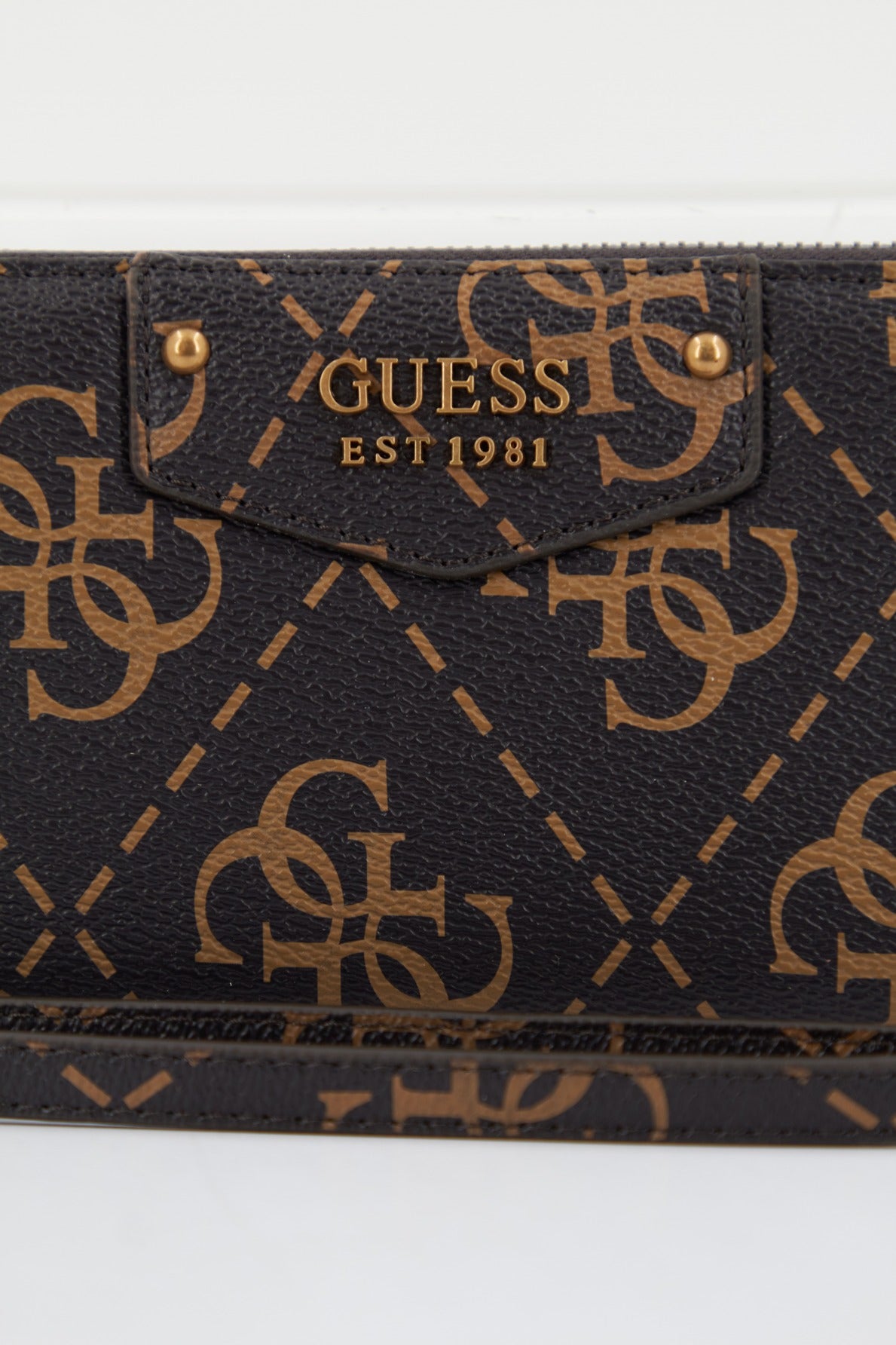 GUESS ECO BRENTON ZIP en color NEGRO (4)