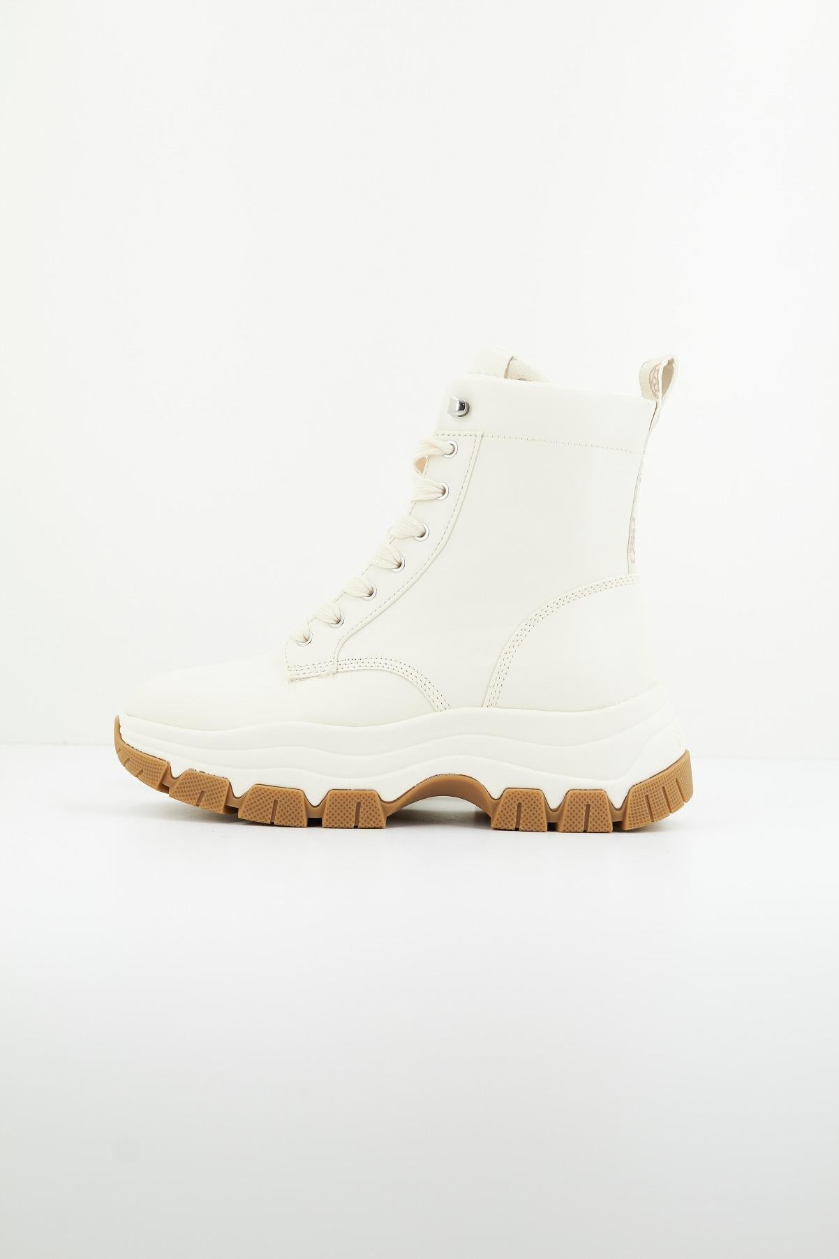 GUESS FLBIN ELE en color BLANCO (1)