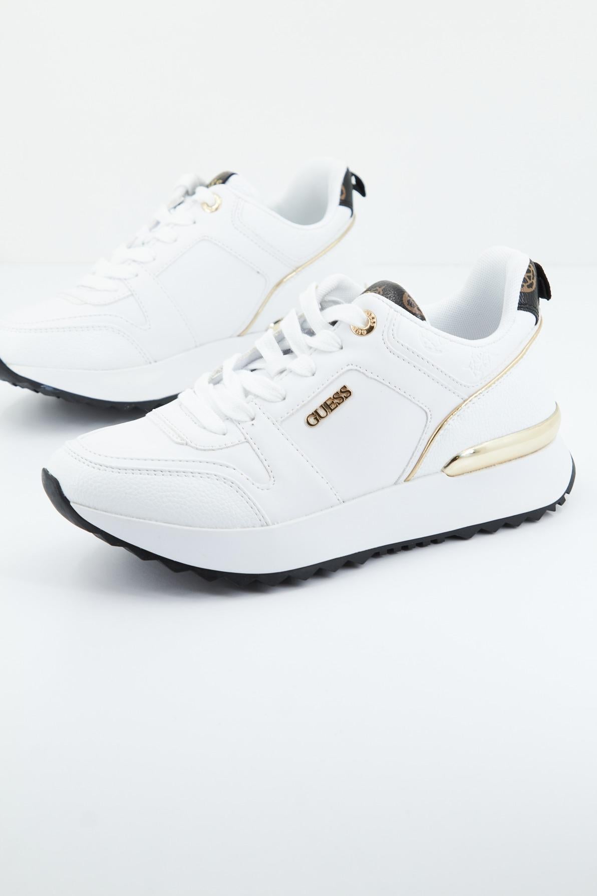 GUESS FLDDY ELE en color BLANCO (2)