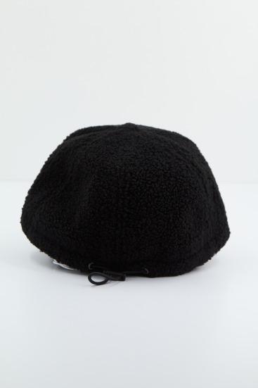 GUESS POL BASEBALL CAP en color NEGRO (3)